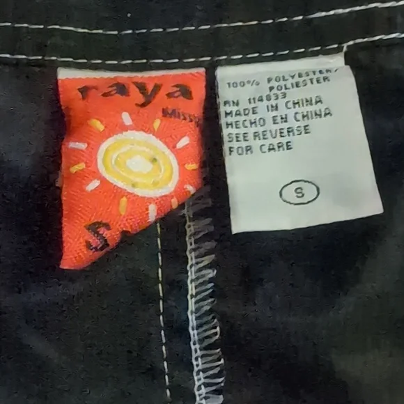 🌊Black Swim Shorts - Picture 3 of 5